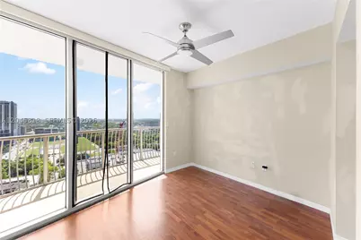 1750 N Bayshore #2414, Miami, FL 33132 - Photo 13