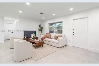 18103 SW 93rd, Palmetto Bay, FL 33157 - Photo 7