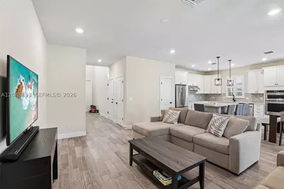 1636 Trailhead, Hollywood, FL 33021 - Photo 13
