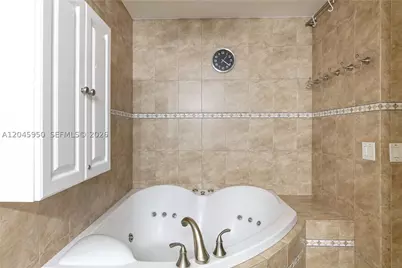 2101 S Ocean #606, Hollywood, FL 33019 - Photo 15