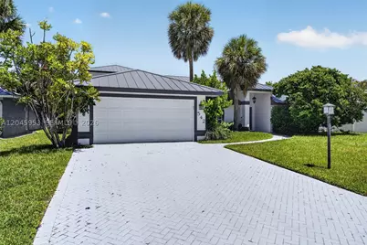 542 N Cypress #542, Tequesta, FL 33469 - Photo 1