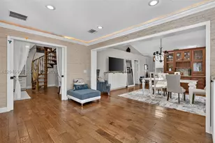 542 N Cypress, Tequesta, FL 33469 - Photo 29