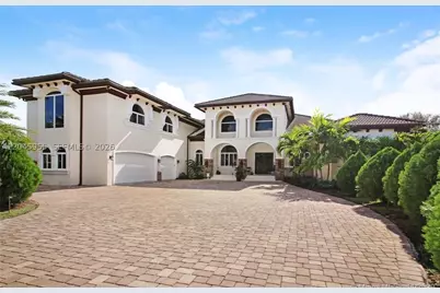 12802 Grand Oaks, Davie, FL 33330 - Photo 1