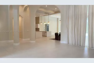 12802 Grand Oaks, Davie, FL 33330 - Photo 9