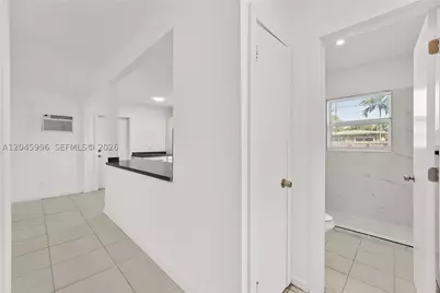 1201 NW 10th, Fort Lauderdale, FL 33311 - Photo 11