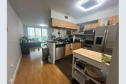 [Address not provided], Miami, FL 33131 - Photo 11