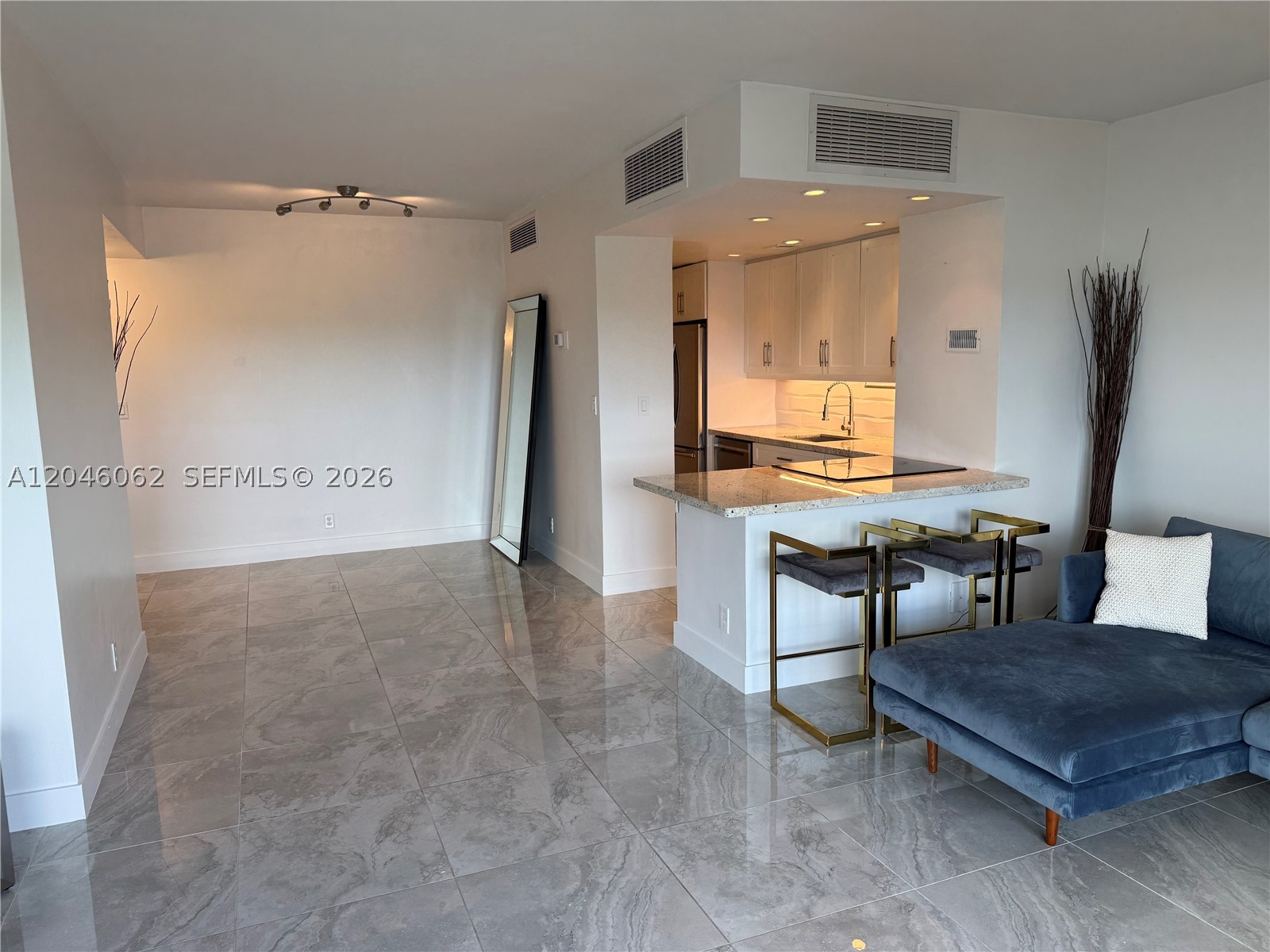 880 NE 69th #5Q - 880 NE 69th #5Q, Miami, FL 33138 Luxury Property | Jose Angel Pina