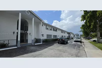 1431 S 14th #217, Hollywood, FL 33020 - Photo 3