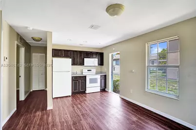 727 22nd #B, West Palm Beach, FL 33407 - Photo 5