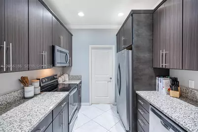 3944 Poinciana, Hollywood, FL 33021 - Photo 15