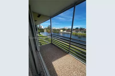 2880 NE 203rd #B25, Aventura, FL 33180 - Photo 3