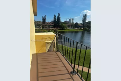2880 NE 203rd #B25, Aventura, FL 33180 - Photo 23