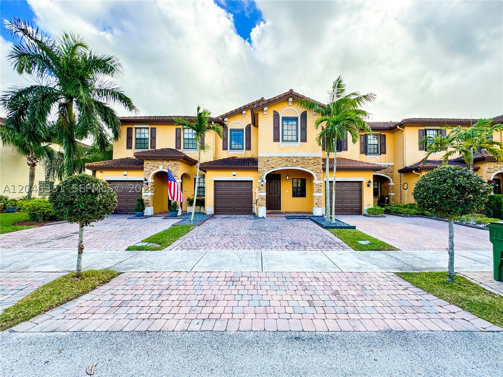 3740 NE 3rd - 3740 NE 3rd, Homestead, FL 33033 Luxury Property | Jose Angel Pina
