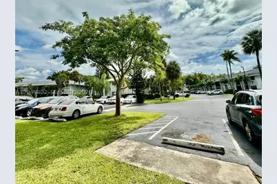809 NE 199th #206-7, Miami, FL 33179 - Photo 11