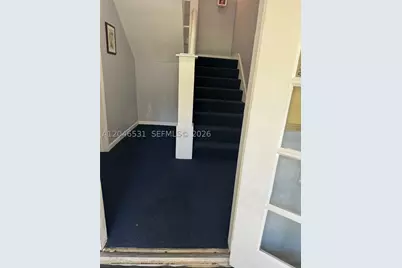 103 NW 6th #2, Miami, FL 33128 - Photo 3