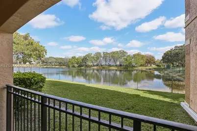 151 SW 117th #9106, Pembroke Pines, FL 33025 - Photo 5