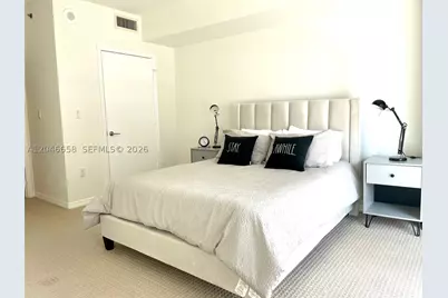 500 Brickell #2006, Miami, FL 33131 - Photo 19