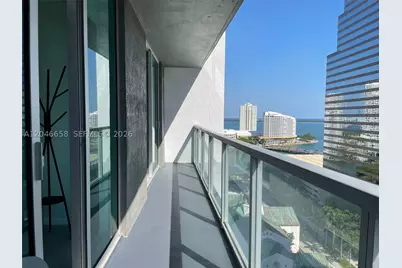 500 Brickell #2006, Miami, FL 33131 - Photo 9