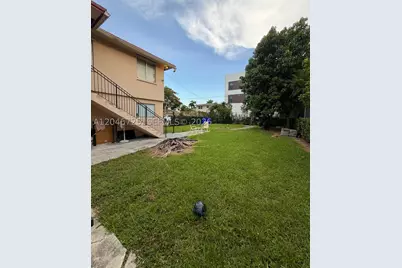 1036 NW 3rd #2, Miami, FL 33128 - Photo 7