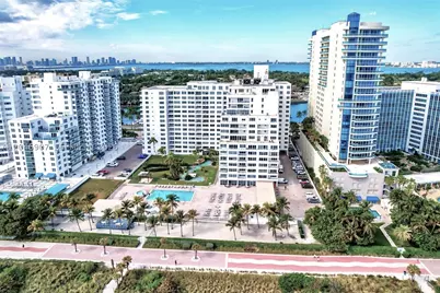 5005 Collins #1224, Miami Beach, FL 33140 - Photo 49