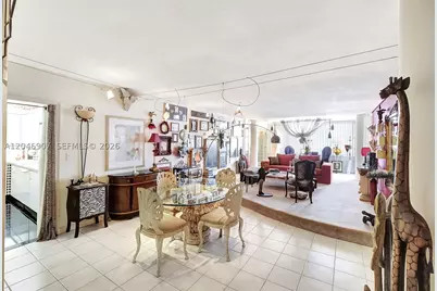 5005 Collins #1224, Miami Beach, FL 33140 - Photo 11