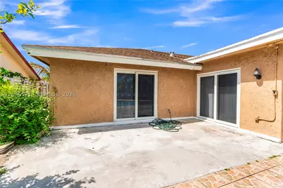 7421 SW 14th, North Lauderdale, FL 33068 - Photo 17