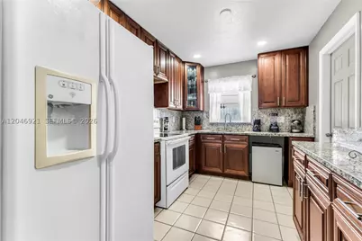 7421 SW 14th, North Lauderdale, FL 33068 - Photo 3