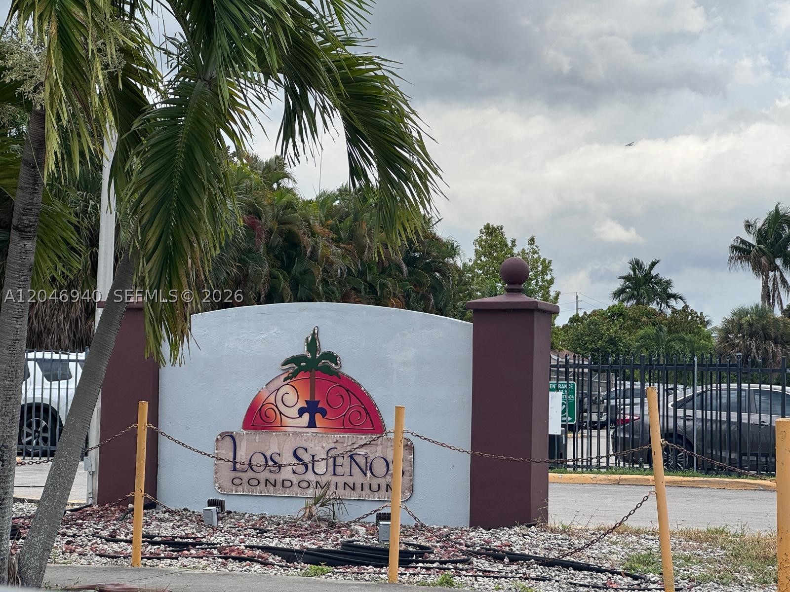 1725 W 60th #F222 - 1725 W 60th #F222, Hialeah, FL 33012 Luxury Property | Jose Angel Pina