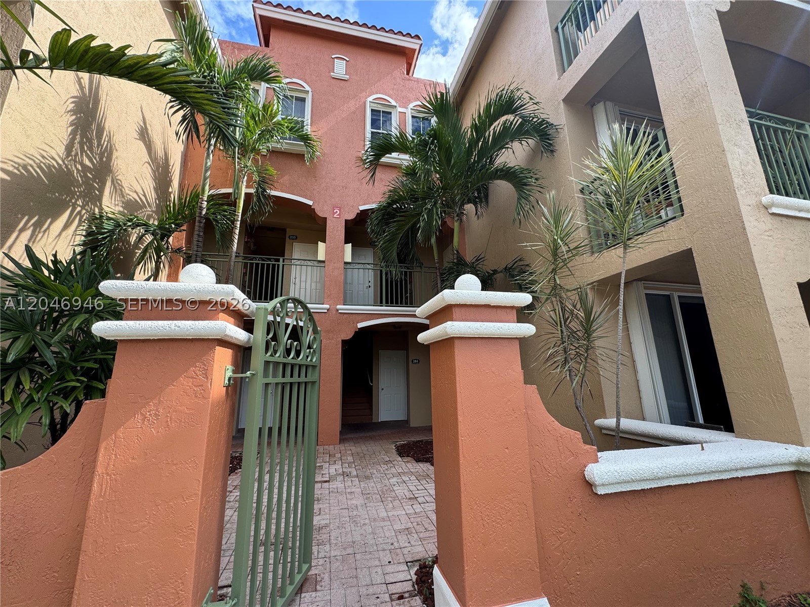 6360 NW 114th #224 - 6360 NW 114th #224, Doral, FL 33178 Luxury Property | Jose Angel Pina