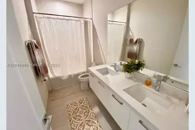 8256 NW 48th, Doral, FL 33166 - Photo 13