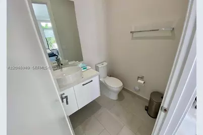 8256 NW 48th, Doral, FL 33166 - Photo 31