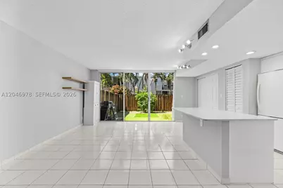 2408 NE 10th #122, Hallandale Beach, FL 33009 - Photo 11