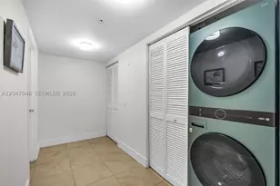 41 SE 5th, Miami, FL 33131 - Photo 19