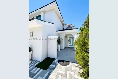 17324 NW 63rd, Hialeah, FL 33015 - Photo 3