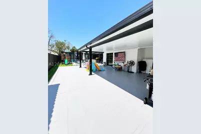 17324 NW 63rd, Hialeah, FL 33015 - Photo 33