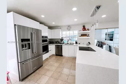 17324 NW 63rd, Hialeah, FL 33015 - Photo 5