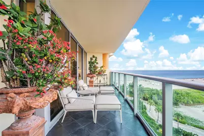 1455 Ocean #904, Miami Beach, FL 33139 - Photo 1
