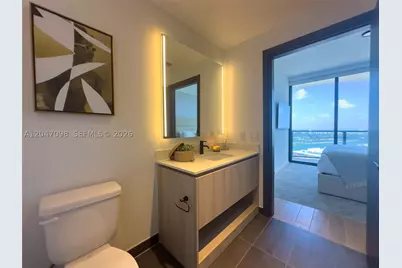 398 NE 5th #4210, Miami, FL 33132 - Photo 15