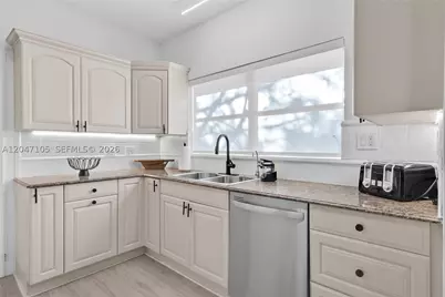 714 NE 2nd, Pompano Beach, FL 33060 - Photo 19