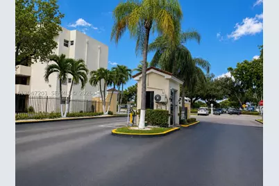 8870 Fontainebleau #106, Miami, FL 33172 - Photo 29