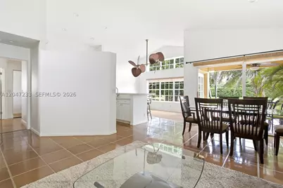 411 Bermuda Springs, Weston, FL 33326 - Photo 13