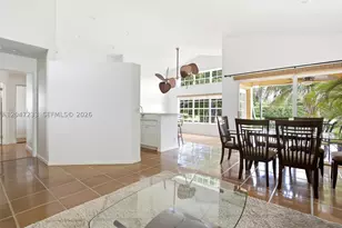 411 Bermuda Springs, Weston, FL 33326 - Photo 13