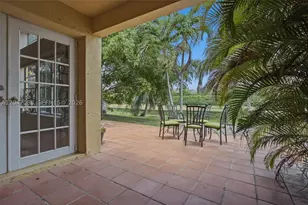 411 Bermuda Springs, Weston, FL 33326 - Photo 27