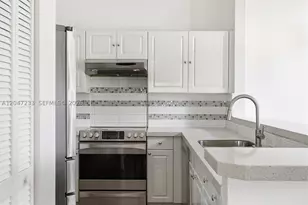 411 Bermuda Springs, Weston, FL 33326 - Photo 17