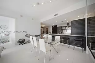 200 Biscayne Blvd, Miami, FL 33131 - Photo 13