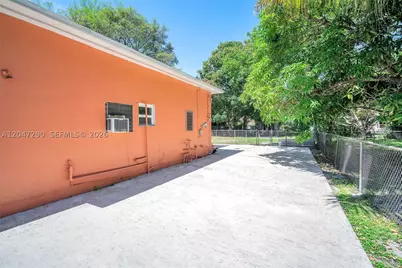 13140 N Miami #1, Miami, FL 33168 - Photo 3