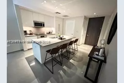 68 SE 6th #906, Miami, FL 33131 - Photo 3