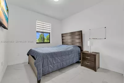 3538 W 108th, Hialeah, FL 33018 - Photo 21