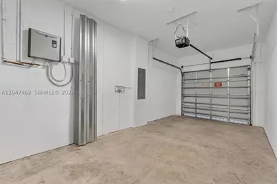 3538 W 108th, Hialeah, FL 33018 - Photo 43