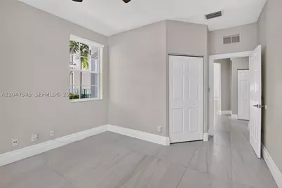 12410 SW 1st, Plantation, FL 33325 - Photo 21